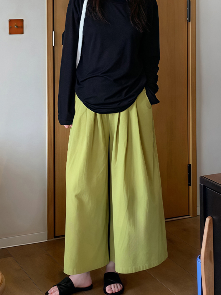 Women’s Green Draped Wide-Leg Pants, Summer Loose BF Style, Relaxed Fit for Petite Sizes, Trendy 2025 Fashion Women’s Green Draped Wide-Leg Pants, Summer Loose BF Style, Relaxed Fit for Petite Sizes, Trendy 2025 Fashion