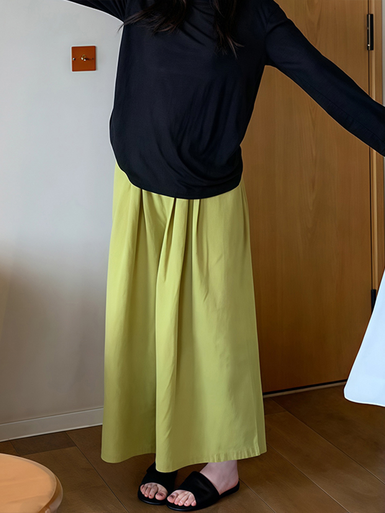 Women’s Green Draped Wide-Leg Pants, Summer Loose BF Style, Relaxed Fit for Petite Sizes, Trendy 2025 Fashion Women’s Green Draped Wide-Leg Pants, Summer Loose BF Style, Relaxed Fit for Petite Sizes, Trendy 2025 Fashion