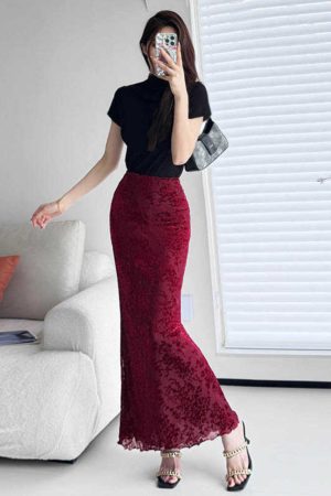 Women's Half-High Collar Ribbed Short Sleeve Top - Versatile Knitted Cotton Black Pullover for Spring/Summer 2025