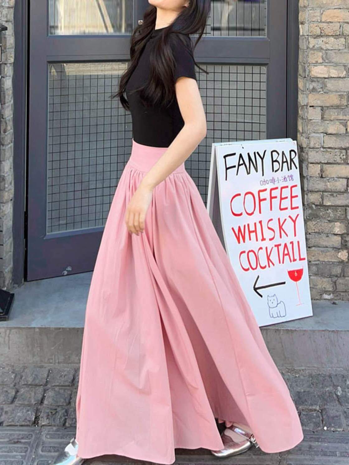 Women's Half-High Collar Ribbed Short Sleeve Top - Versatile Knitted Cotton Black Pullover for Spring/Summer 2025 Women's Half-High Collar Ribbed Short Sleeve Top - Versatile Knitted Cotton Black Pullover for Spring/Summer 2025