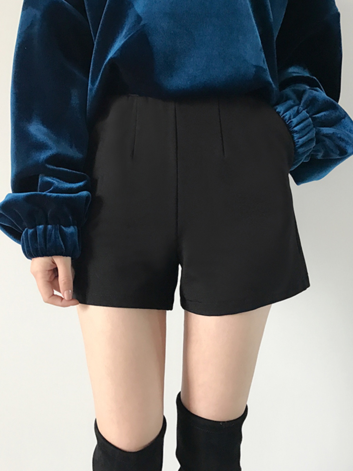 Women's High-Waisted A-Line Shorts, Versatile Wide-Leg Korean Style Casual Pants with Pockets, Slimming Fit Women's High-Waisted A-Line Shorts, Versatile Wide-Leg Korean Style Casual Pants with Pockets, Slimming Fit