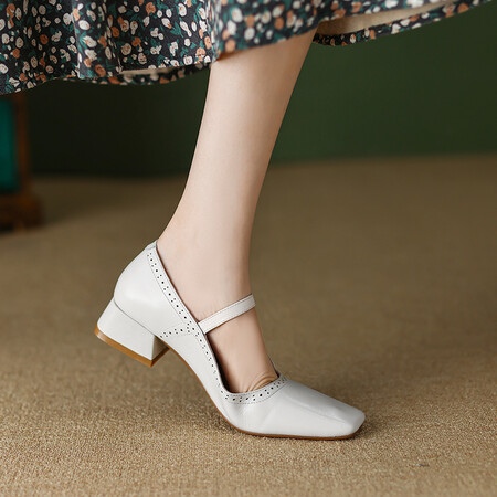 Women's Italian-Style Soft-Soled One-Strap Mid-Heel Square-Toe Flats - Comfortable 3.5 cm Shoes for Everyday Wear Women's Italian-Style Soft-Soled One-Strap Mid-Heel Square-Toe Flats - Comfortable 3.5 cm Shoes for Everyday Wear