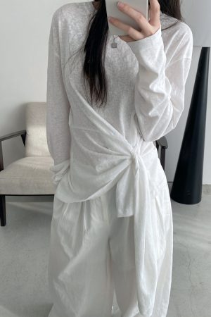 Women's Korean Style Long Sleeve T-Shirt - White Base Layer, Loose Fit, Straight Shoulder, Unique Design, High-End Fashion