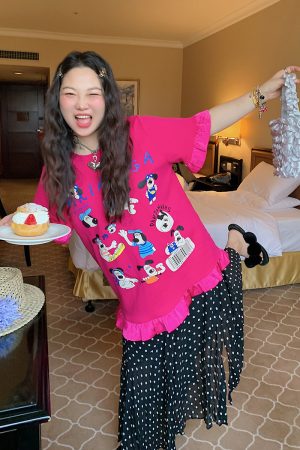 Women's Lace-Edge Printed T-Shirt in Dragon Fruit Color, Short Sleeve, 2025 Summer Design, Trendy Niche Style Top