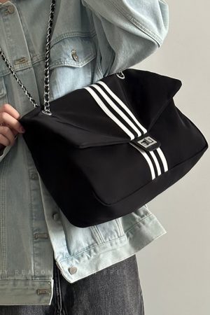 Women's Large Capacity Nylon Canvas Chain Tote Bag - 2024 New Commuting Crossbody Wanderer Style