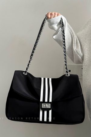 Women's Large Capacity Nylon Canvas Chain Tote Bag - 2024 New Commuting Crossbody Wanderer Style