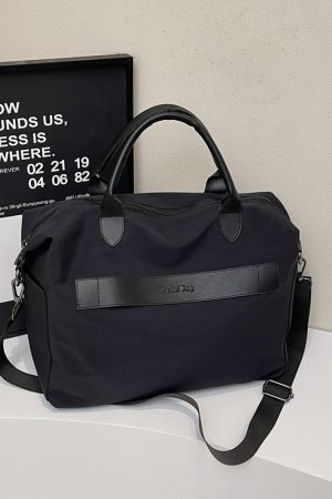 Women's Large Capacity Travel Bag - Lightweight Crossbody Sports Bag for Short Trips and Commuting