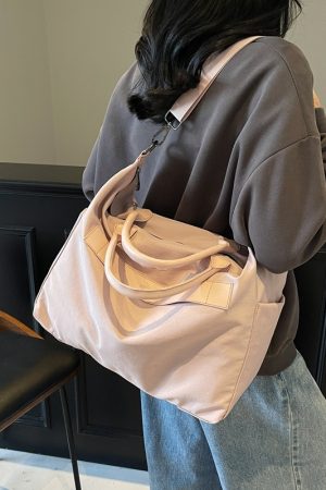 Women's Large Capacity Travel Bag - Lightweight Crossbody Sports Bag for Short Trips and Commuting