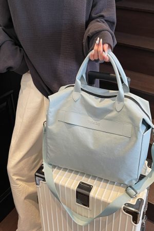 Women's Large Capacity Travel Bag - Lightweight Crossbody Sports Bag for Short Trips and Commuting