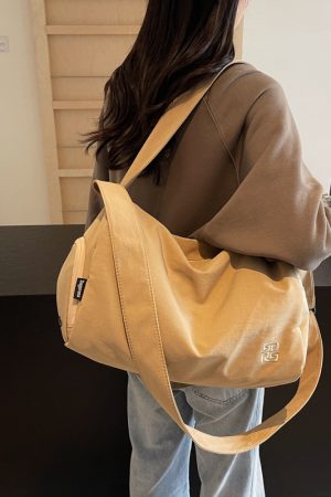 Women's Lightweight Crossbody Sports Bag - Large Capacity Fitness Shoulder Bag for Short Trips & Versatile Travel Use