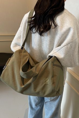 Women's Lightweight Crossbody Sports Bag - Large Capacity Fitness Shoulder Bag for Short Trips & Versatile Travel Use