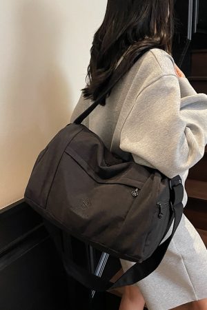 Women's Lightweight Fitness Sports Bag - Large Capacity Commuting Shoulder Crossbody Bag for Travel and Short Trips