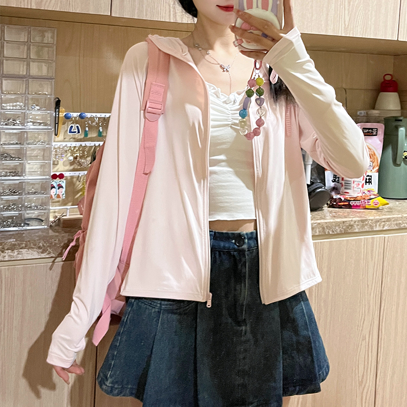 Women's Lightweight Hooded Sun Protection Jacket - UPF 50+ Ice Silk Breathable Cape Cardigan for Summer Outdoor Wear Women's Lightweight Hooded Sun Protection Jacket - UPF 50+ Ice Silk Breathable Cape Cardigan for Summer Outdoor Wear