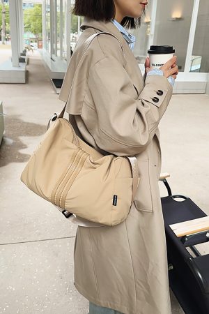 Women's Lightweight Large Capacity Sports Fitness Bag - Versatile Crossbody Travel Storage Shoulder Bag