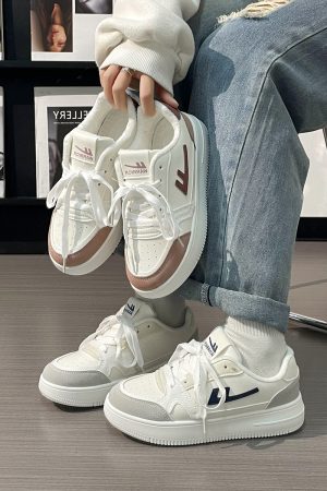 Women's Little White Sneakers - 2025 Spring/Summer Korean Style Casual Shoes for Students, Versatile INS Sports Footwear