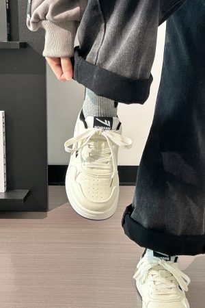 Women's Little White Sneakers - Soft Sole Spring/Summer Sports Shoes, Breathable Versatile Footwear for Everyday Style