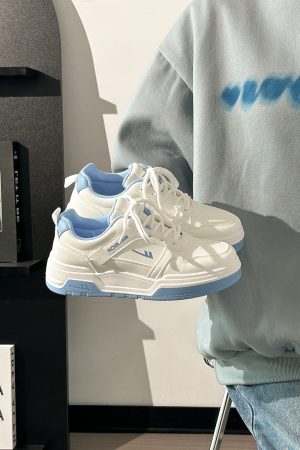 Women's Little White Sneakers - Soft Sole Spring/Summer Sports Shoes, Breathable Versatile Footwear for Everyday Style