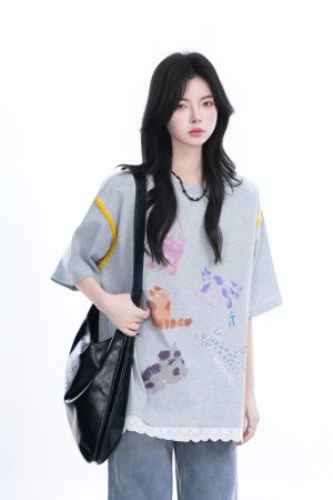 Women's Loose Cute Fake Two-Piece Lace Spliced Cat Graffiti Short Sleeve T-Shirt - Trendy Y2K Style