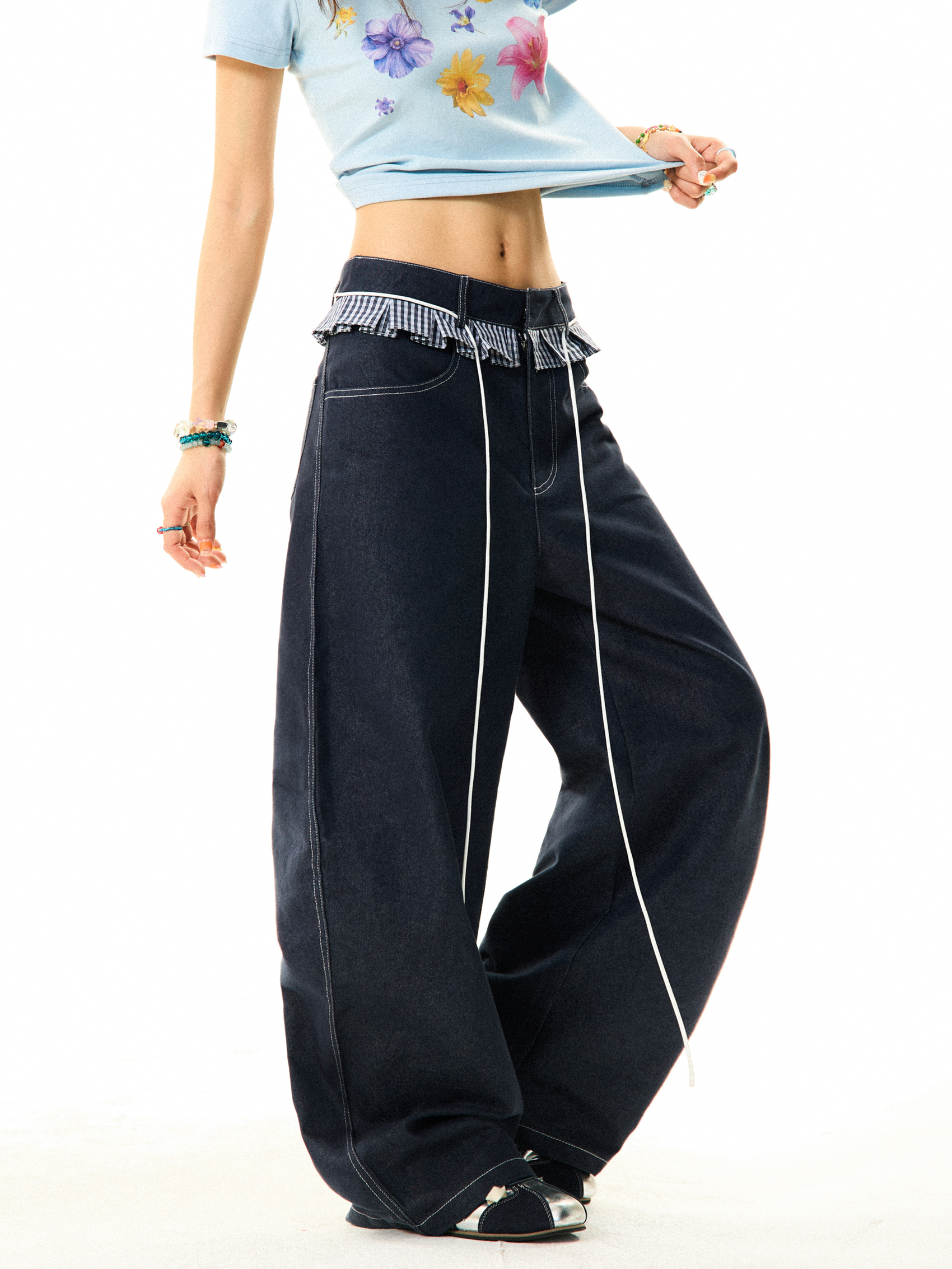 Women's Loose Wide-Leg Patchwork Plaid Ruffled Edge Curved Blade Jeans - American Style Fashion Women's Loose Wide-Leg Patchwork Plaid Ruffled Edge Curved Blade Jeans - American Style Fashion