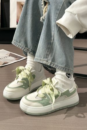 Women's Mesh Breathable Thick-Soled Board Shoes - 2025 Summer Trendy Versatile White Sneakers for Casual Style