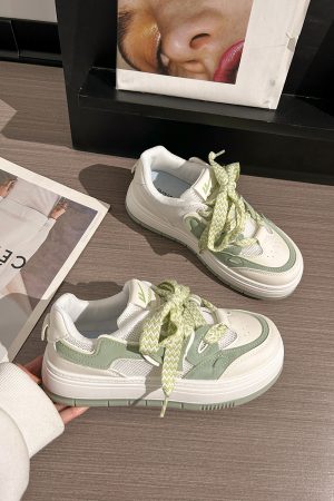 Women's Mesh Breathable Thick-Soled Board Shoes - 2025 Summer Trendy Versatile White Sneakers for Casual Style