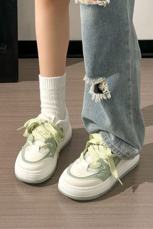 Women's Mesh Breathable Thick-Soled Board Shoes - 2025 Summer Trendy Versatile White Sneakers for Casual Style