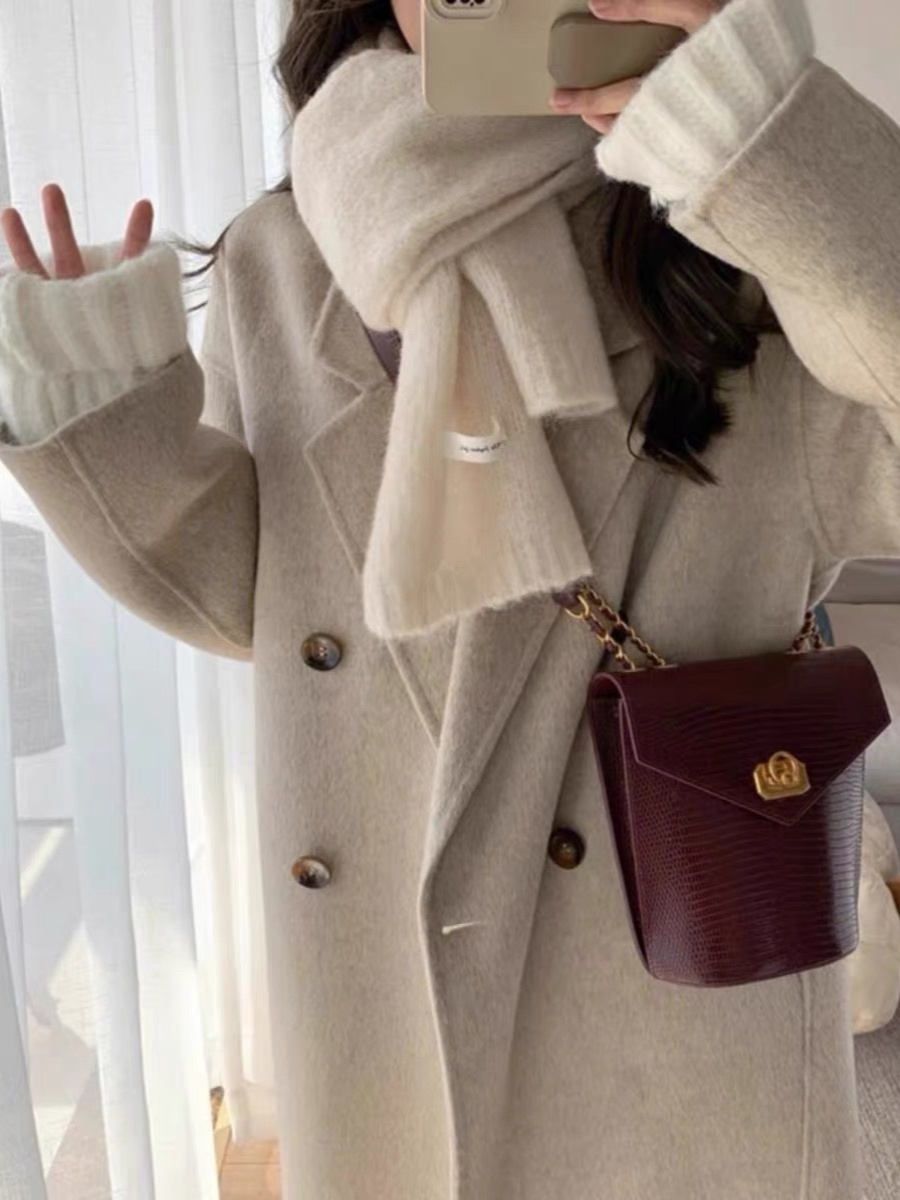 Women's Mid-Length Down Jacket with Cashmere Lining, 2024 Winter Thick Woolen Overcoat in Oatmeal Color Women's Mid-Length Down Jacket with Cashmere Lining, 2024 Winter Thick Woolen Overcoat in Oatmeal Color