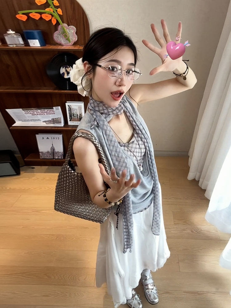 Women's Off-Shoulder Spliced Fake Two-Piece T-Shirt, Summer Plaid Sleeveless Vest, Chic Sexy Casual Top Women's Off-Shoulder Spliced Fake Two-Piece T-Shirt, Summer Plaid Sleeveless Vest, Chic Sexy Casual Top