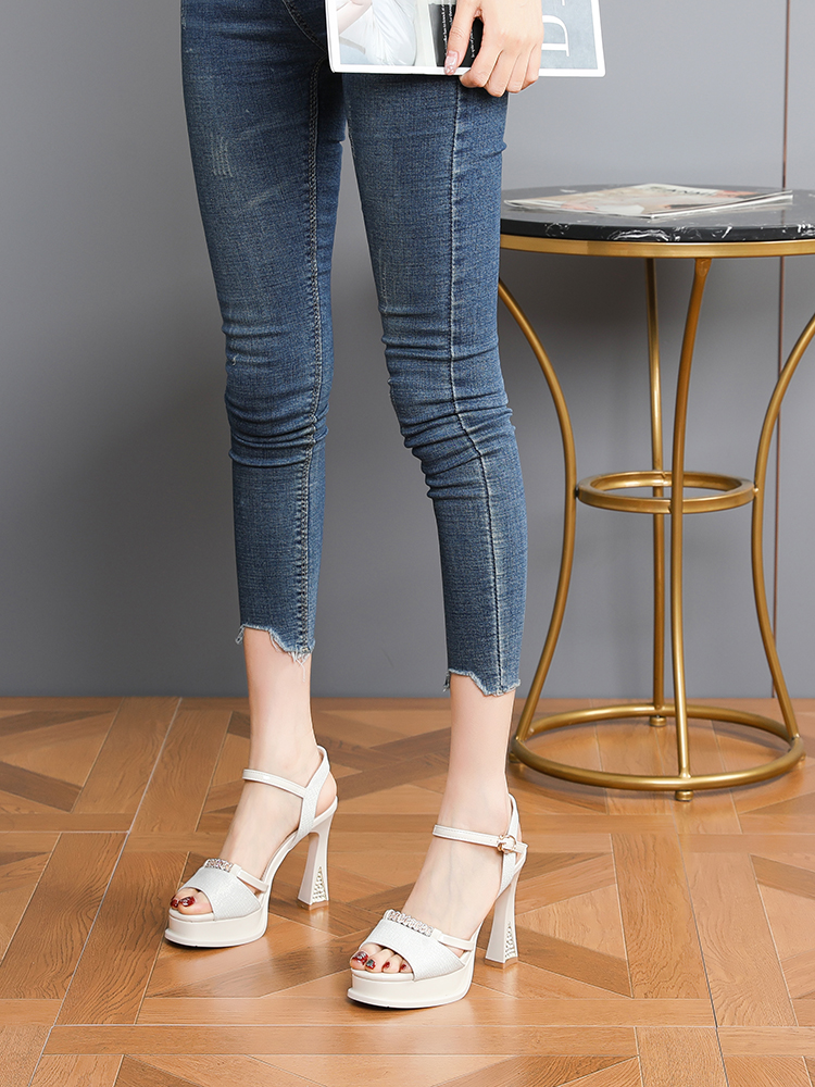 Women's One-Strap Peep-Toe High Heels Summer 2025 Chunky Platform Sandals 10CM - Stylish Party Footwear Women's One-Strap Peep-Toe High Heels Summer 2025 Chunky Platform Sandals 10CM - Stylish Party Footwear