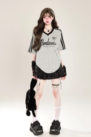 Women's Oversized Color-Block V-Neck T-Shirt - Retro Casual Summer Short Sleeve Top