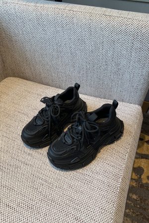 Women's Retro Dad Sneakers - Lace-Up Mesh Breathable Leather Thick-Soled Sports Leisure Shoes for Spring 2025