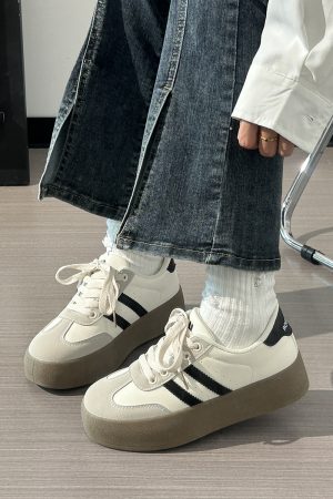 Women's Retro Hong Kong Style Board Shoes - Soft Sole, Breathable Design for Spring Summer, Trendy Niche Training Sneakers