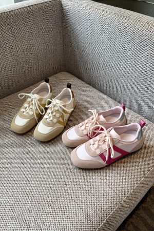 Women's Retro Thin Breathable Flat Sports Shoes - 2025 Summer Casual Commuting Footwear