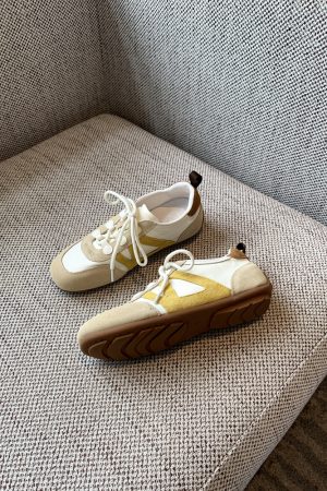 Women's Retro Thin Breathable Flat Sports Shoes - 2025 Summer Casual Commuting Footwear