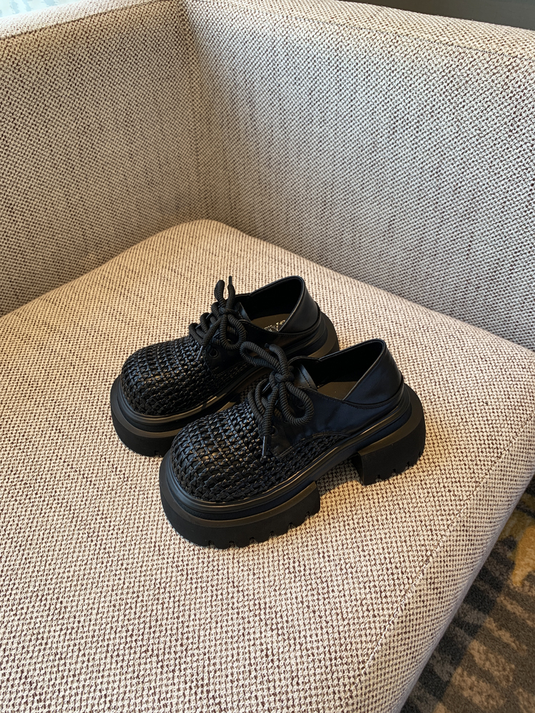 Women's Retro Woven Hollow Loafers - 2025 Summer Slip-On Thick-Soled Leather Shoes, Breathable Comfort, Stylish Casual Footwear Women's Retro Woven Hollow Loafers - 2025 Summer Slip-On Thick-Soled Leather Shoes, Breathable Comfort, Stylish Casual Footwear