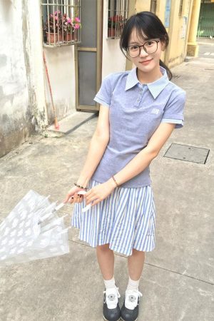 Women's Slim Fit Striped Polo Collar Short Sleeve T-Shirt, American Style Two-Piece Design, Summer Fashion Essential