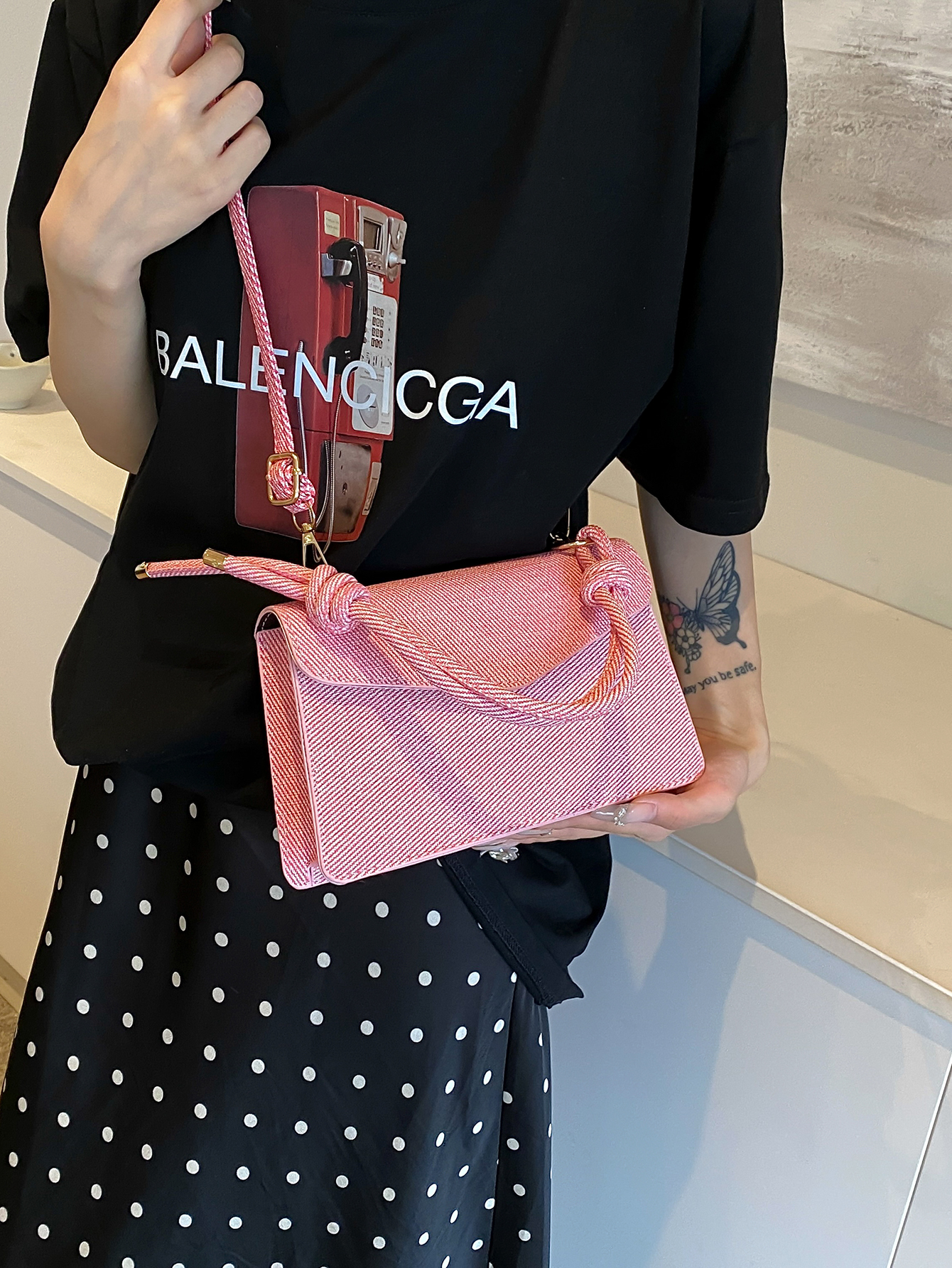 Women's Small Square Handbag - High-End Texture Crossbody Bag for Summer 2025 - Versatile Fashionable Mini Bag Women's Small Square Handbag - High-End Texture Crossbody Bag for Summer 2025 - Versatile Fashionable Mini Bag