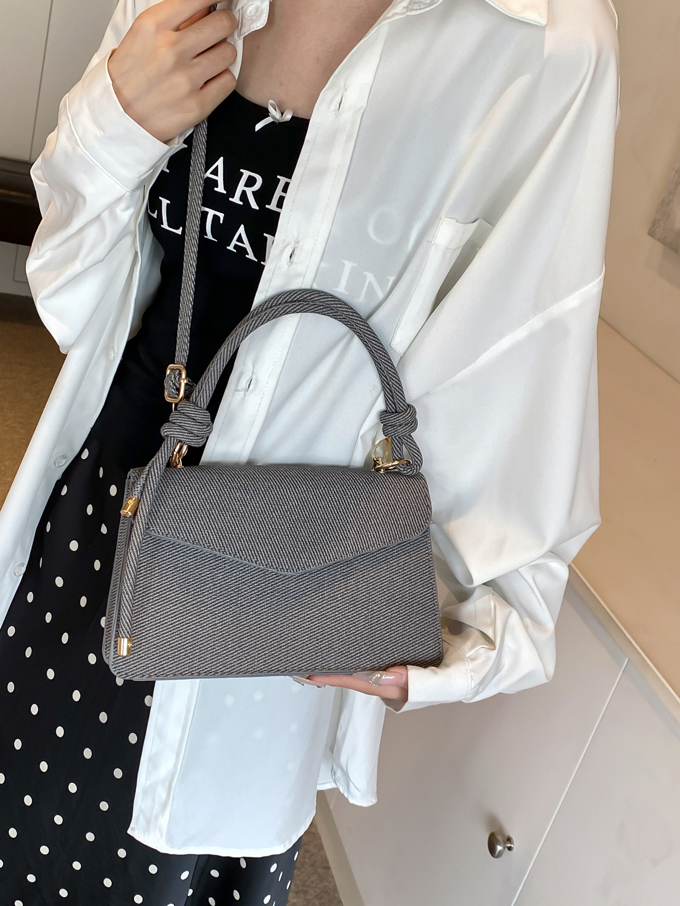Women's Small Square Handbag - High-End Texture Crossbody Bag for Summer 2025 - Versatile Fashionable Mini Bag Women's Small Square Handbag - High-End Texture Crossbody Bag for Summer 2025 - Versatile Fashionable Mini Bag