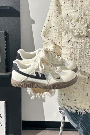 Women's Soft-Soled White Sneakers - Trendy Mesh Breathable Board Shoes for Summer 2025, Korean Style, Ins Fashion
