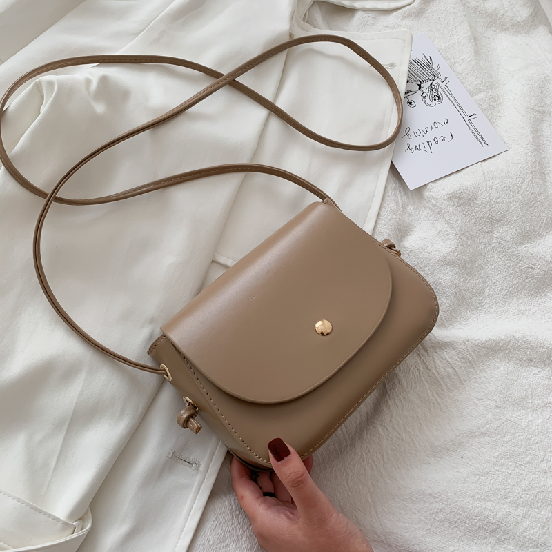 Women's Spring/Summer Saddle Crossbody Bag - Versatile Shoulder Bag Trend for 2025, Internet Celebrity Style Women's Spring/Summer Saddle Crossbody Bag - Versatile Shoulder Bag Trend for 2025, Internet Celebrity Style