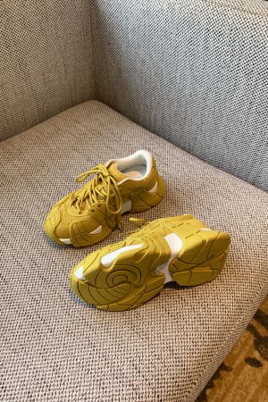 Women's Suede Leather Mesh Dad Shoes, 2025 Thick-Soled Breathable Sports Casual Sneakers, Trendy Y2K Style Footwear