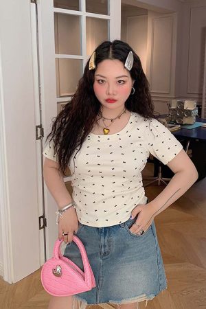 Women's Summer 2025 Short Sleeve Waist-Cinching Slim Fit T-Shirt - Stylish Casual Top for 90s and Y2K Inspired Looks