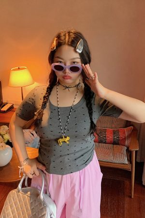 Women's Summer 2025 Short Sleeve Waist-Cinching Slim Fit T-Shirt - Stylish Casual Top for 90s and Y2K Inspired Looks