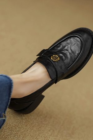 Women's Summer 2025 Soft Bottom Loafers - British Style Flat Heel Leather Shoes with Camellia Design