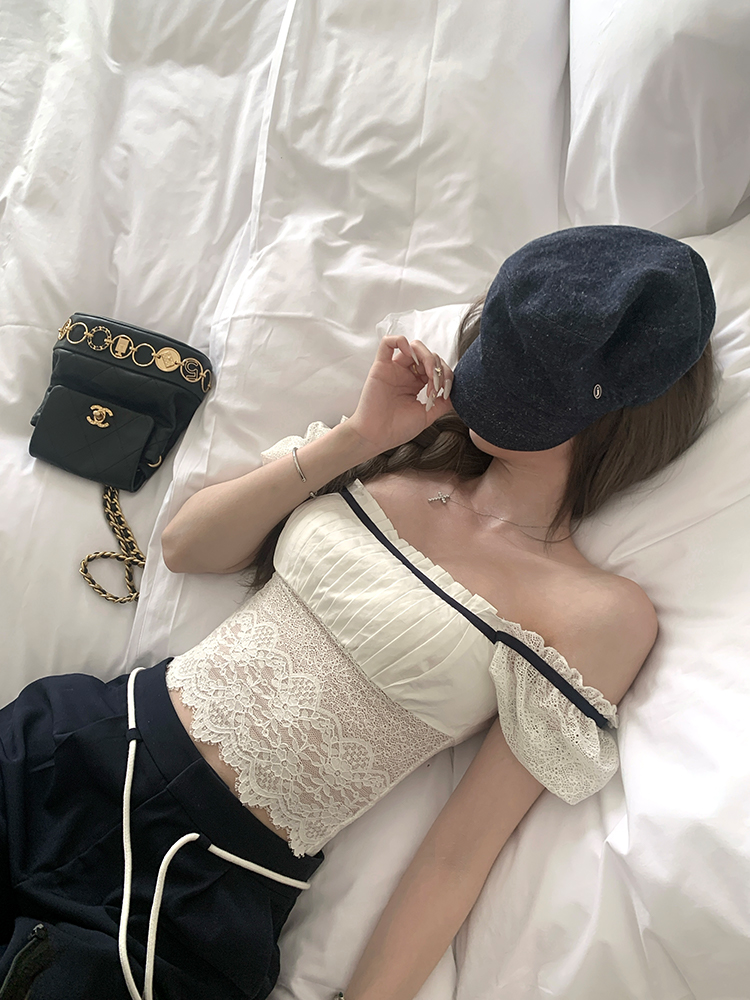 Women’s Summer Lace Splicing One-Shoulder Slim Top - Short Sleeve T-Shirt in White Tea, Sweet Desire Style Women’s Summer Lace Splicing One-Shoulder Slim Top - Short Sleeve T-Shirt in White Tea, Sweet Desire Style