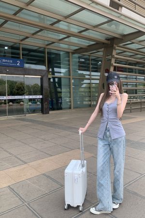 Women's Summer Sexy Slim Fit Waist-Defining Halter Top - American Style Berlin Chronicles Inspired Fashion