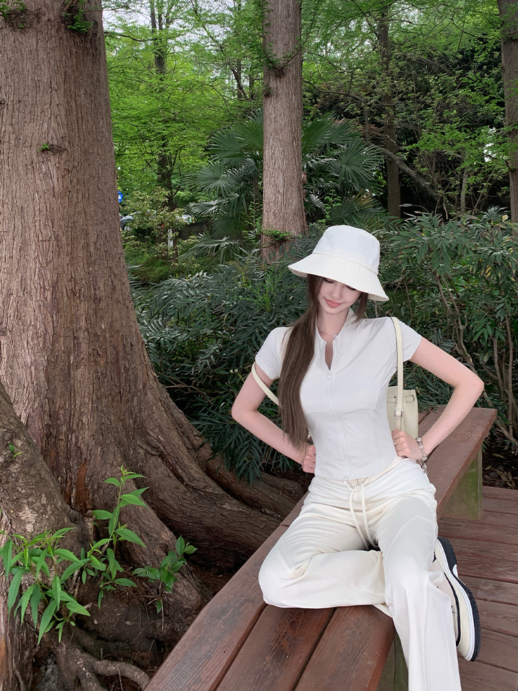 Women's Summer Short Sleeve Sun Protection Top and Bodycon Skirt Two-Piece Set - Stylish Y2K Fashion for Warm Weather Women's Summer Short Sleeve Sun Protection Top and Bodycon Skirt Two-Piece Set - Stylish Y2K Fashion for Warm Weather