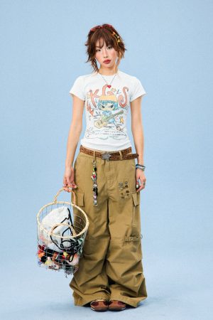 Women's Summer Slim Fit Fun Cartoon Graffiti Short Sleeve T-Shirt - Trendy Y2K Style Casual Top