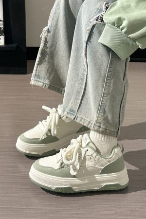 Women's Thick-Soled Big Head Shoes - Breathable White Board Shoes for Summer 2025 - Trendy Casual Footwear