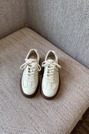 Women's Thick-Soled Lace-Up White Sneakers - Genuine Leather Casual Sports Shoes for Spring 2025, Perfect for Training and Everyday Wear